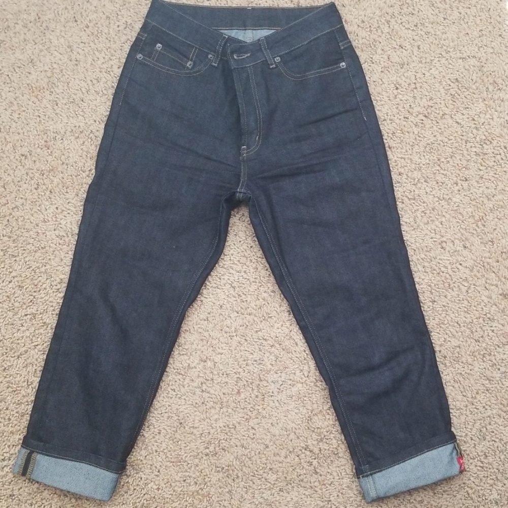 High waisted jeans